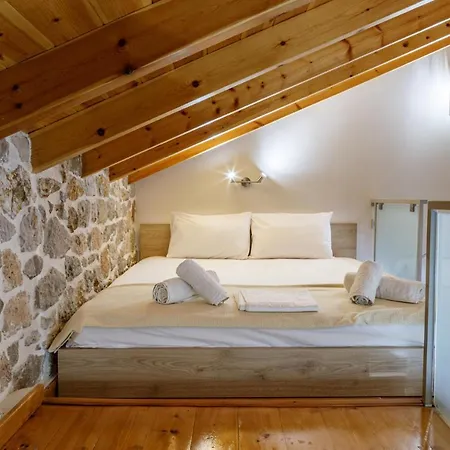 Adrian's Luxury 2 * Drepano (Argolis)