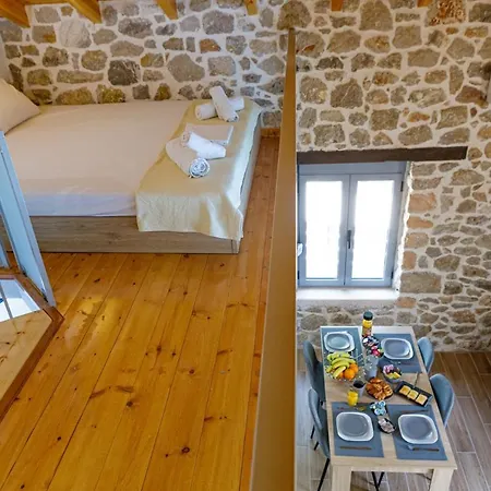 Adrian's Luxury 2 別荘 *