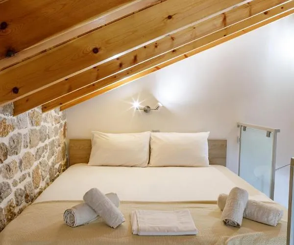 Adrian's Luxury 2 Casa de Férias Drepano (Argolis)