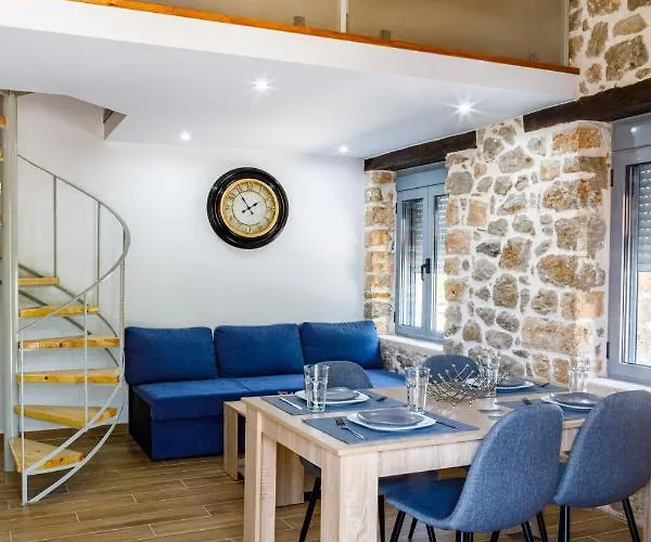 Σπίτι διακοπών Adrian's Luxury 2 Δρέπανο