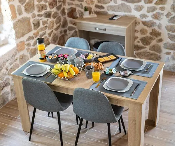 Adrian's Luxury 2 Σπίτι διακοπών